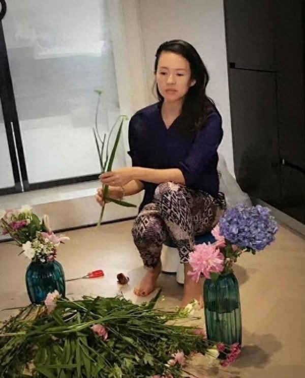 盛康优配 章子怡自曝：在汪峰家当后妈这八年